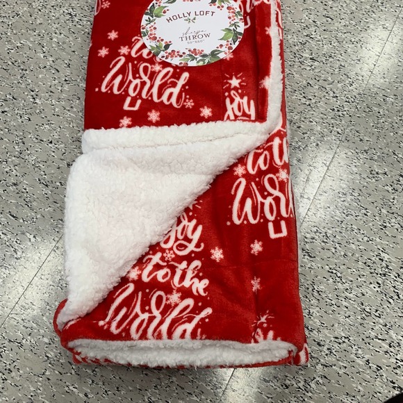 Holly Loft Christmas Holiday Plush Sherpa Throw Blanket Red Joy to the World NEW - Picture 6 of 10